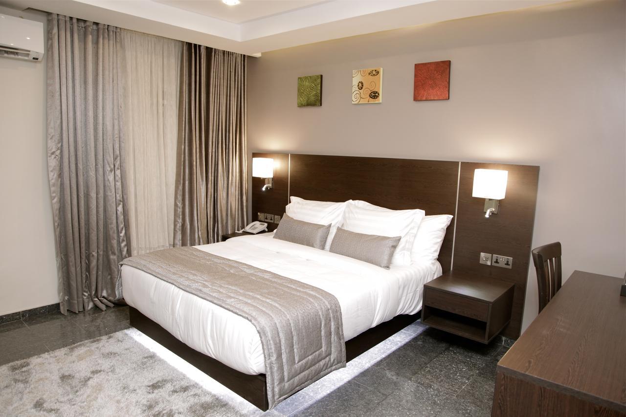 The Nook Hotel Lagos Buitenkant foto