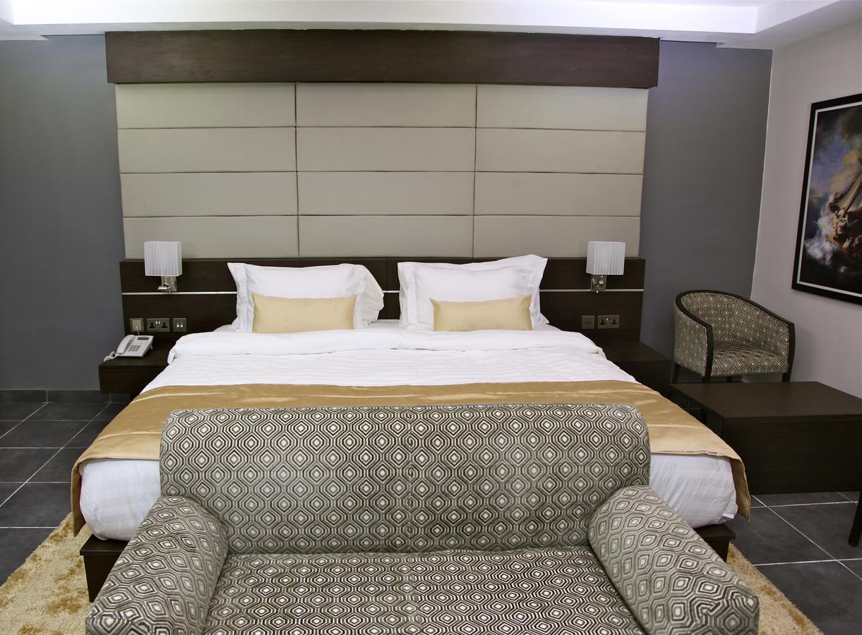 The Nook Hotel Lagos Buitenkant foto