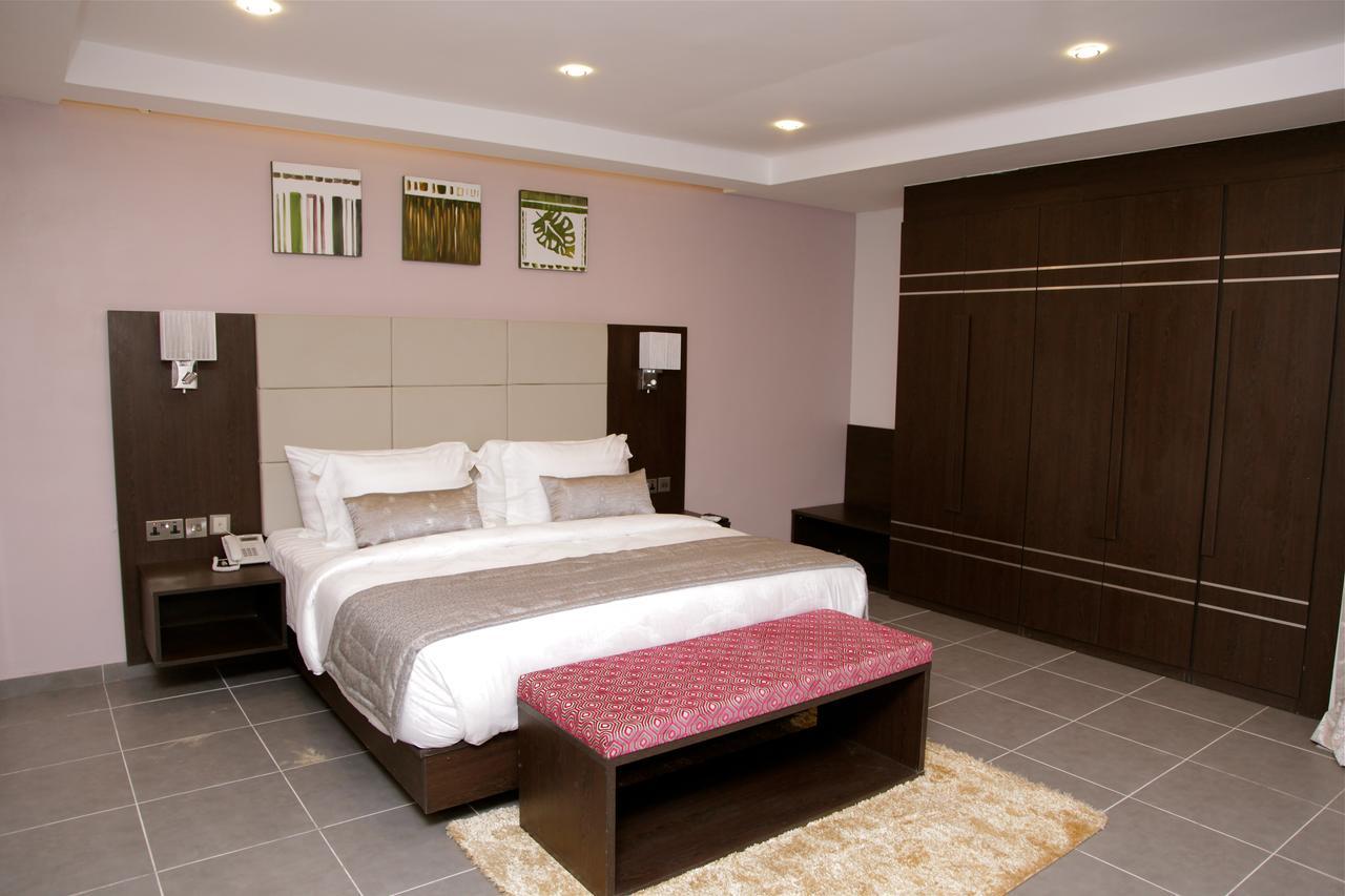 The Nook Hotel Lagos Buitenkant foto
