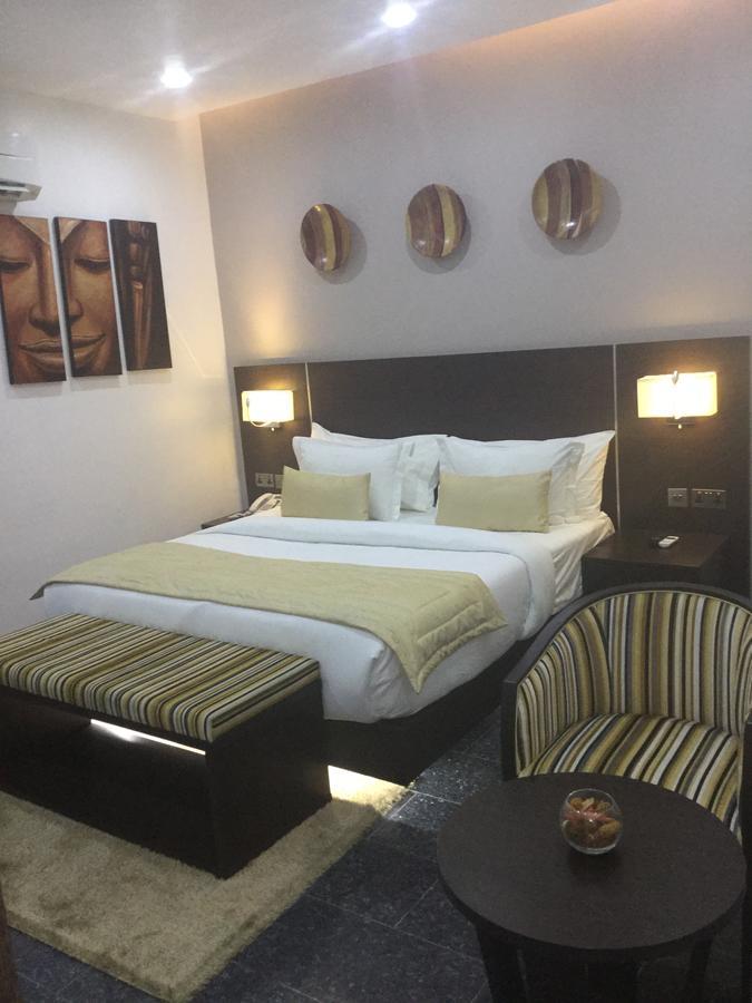 The Nook Hotel Lagos Buitenkant foto